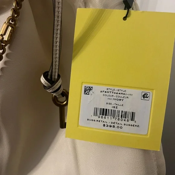 Marc Jacob’s The Cristina Tote - Picture 9 of 11